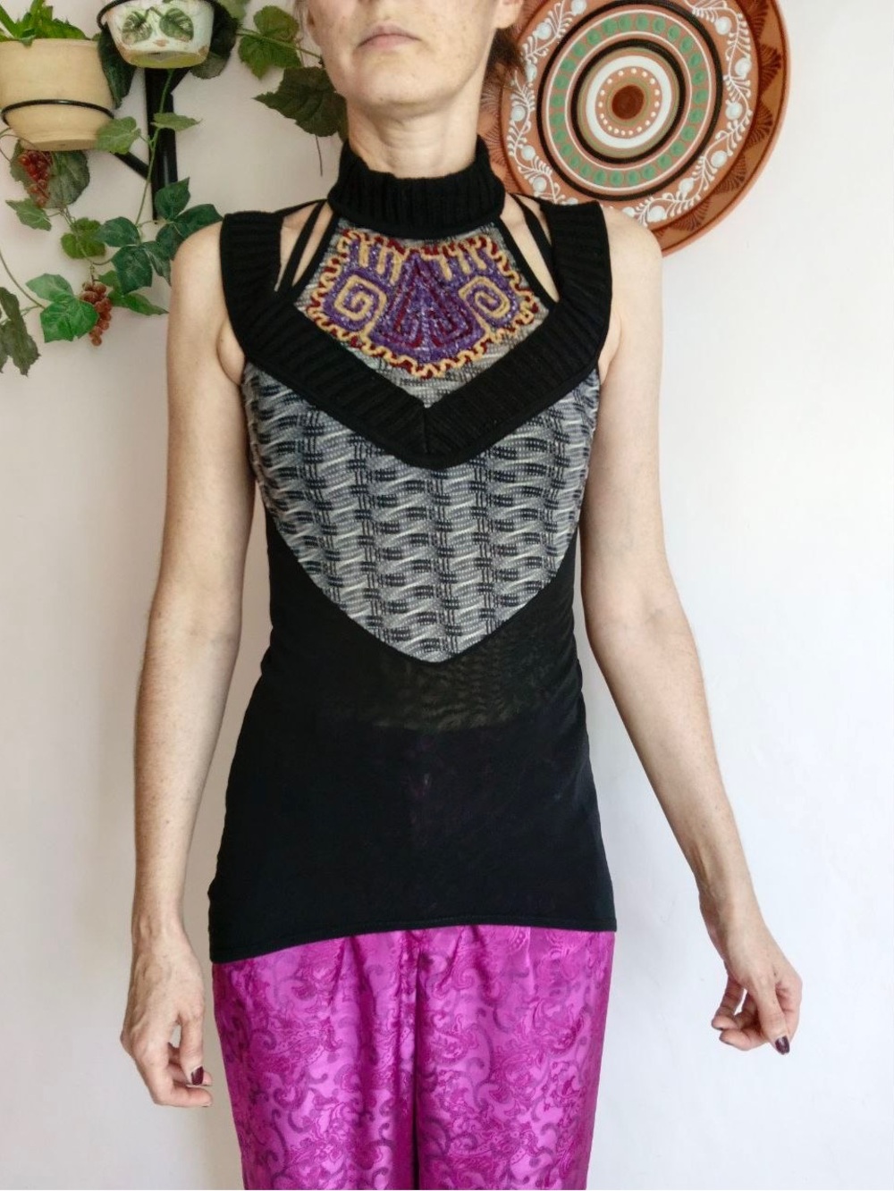 Save the queen vintage top